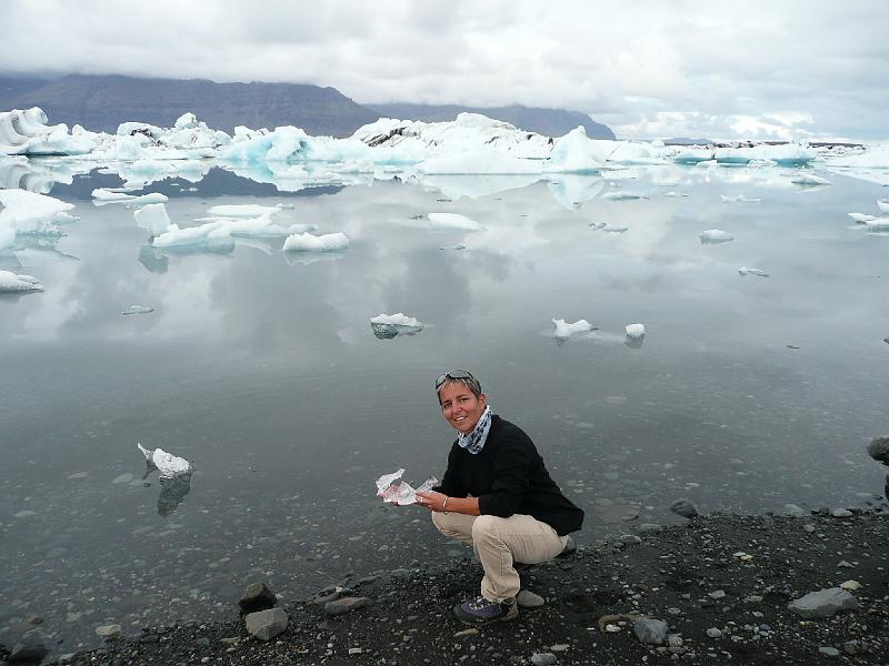 P1040217- Devant le  lac glaciaire Jokulsarlon.JPG - Devant le  lac glaciaire Jokulsarlon
